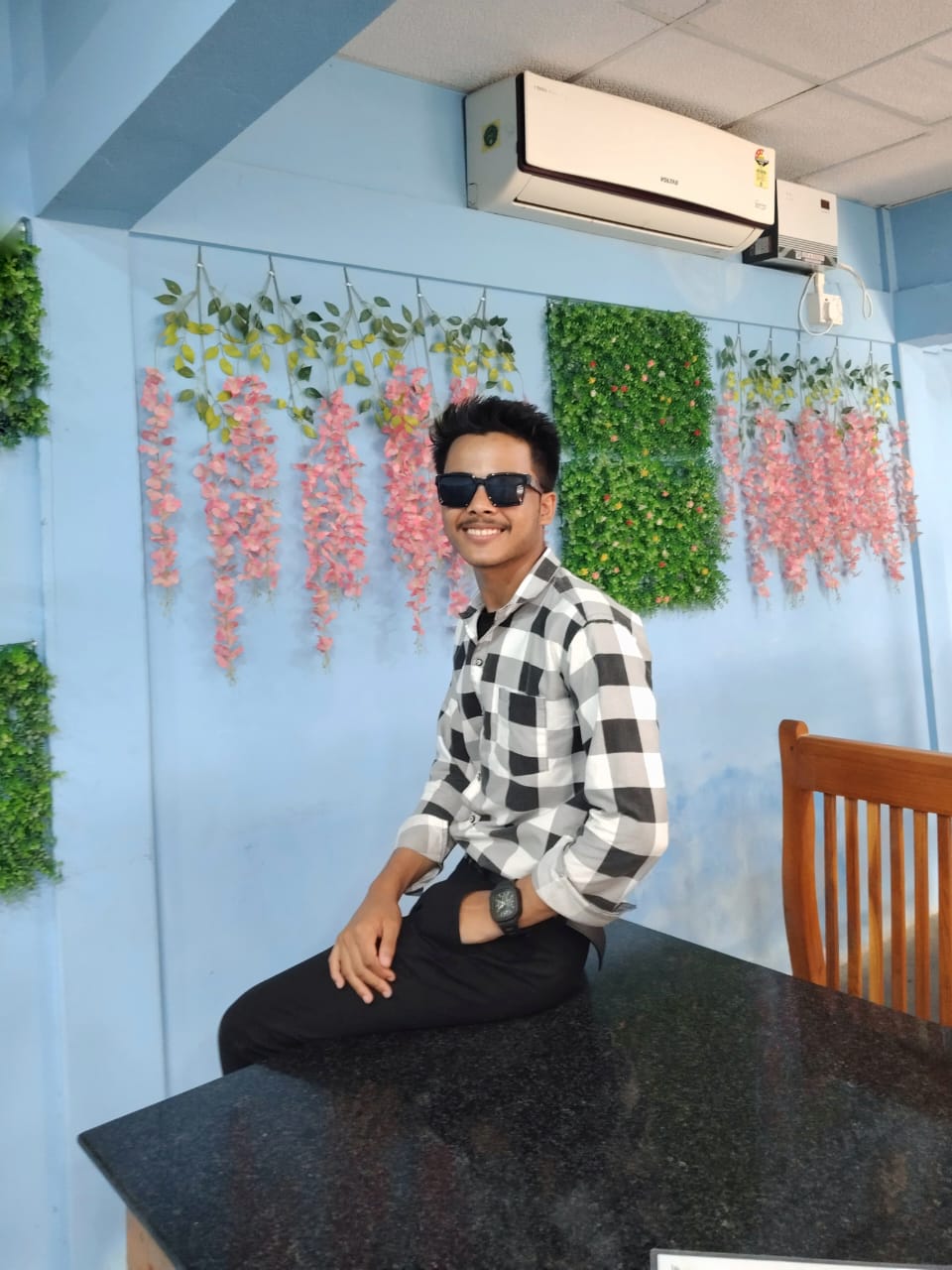 Gallery 9